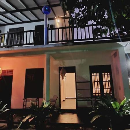 Sundance Surf Coconut Point Hotel เวลิกามา ภายนอก รูปภาพ
